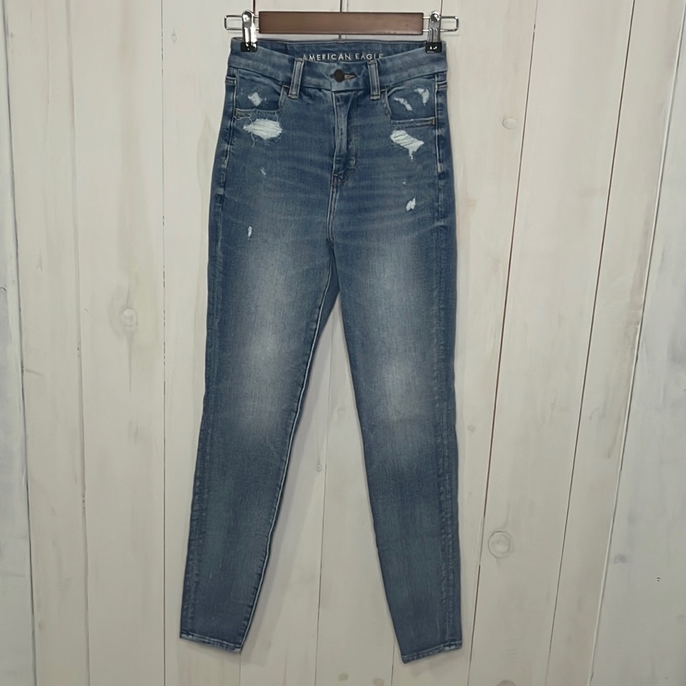 AE Dream Jean - Curvy Super Hi Rise Jegging - 0 regular-Medium Wash / Distressed